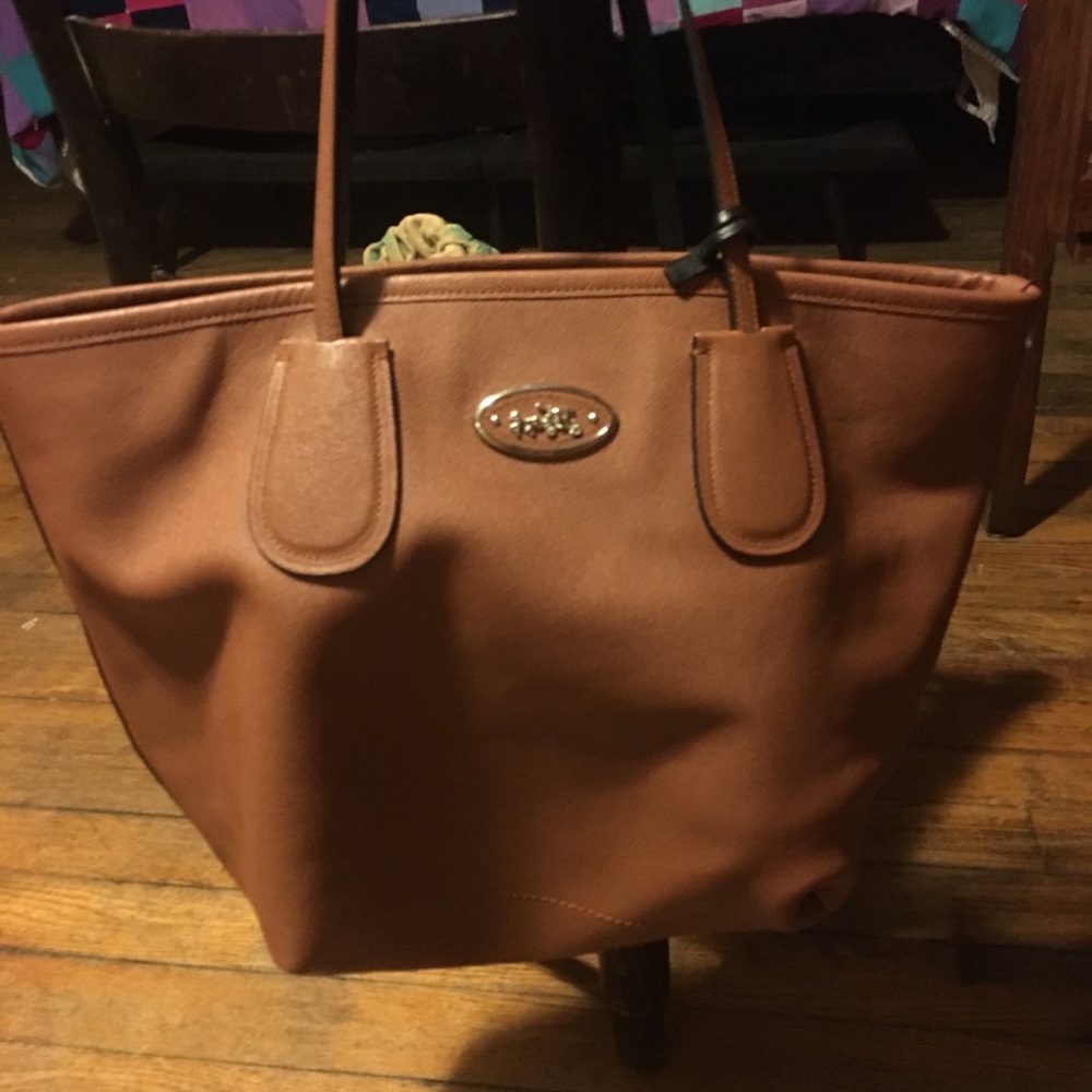 Coach Tote